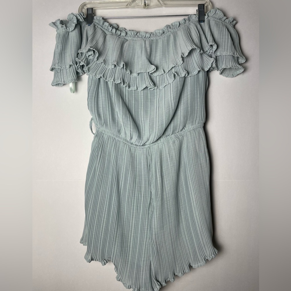 She + Sky Soft Light Blue Ruffled Romper, size S
